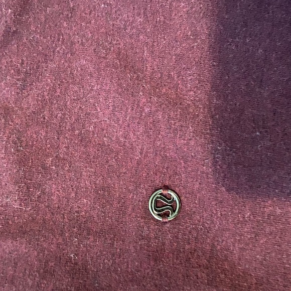 maroon lululemon sweatpants - Picture 3 of 3
